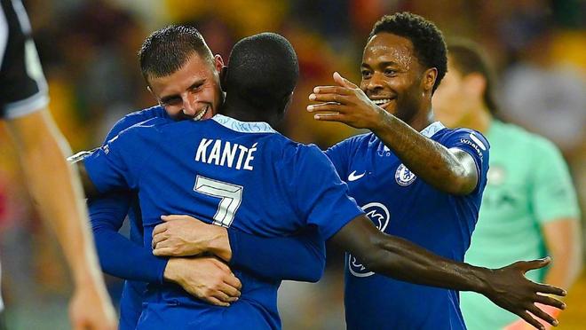 德转列瑞士球员历史身价前10：扎卡5000万欧第1，阿坎吉第2（德转发布瑞士球员历史身价前十榜：扎卡以5000万欧居首，阿坎吉位列第二）