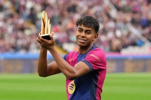 核心缺阵！布克因伤缺席对雷霆的NBA杯关键战（布克因伤无缘对雷霆的NBA杯关键一战）