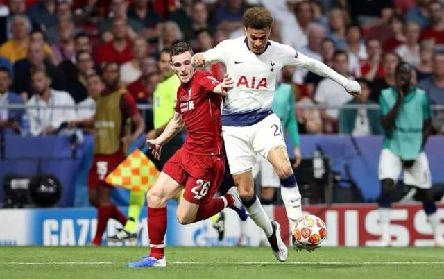 记者：孙兴慜加盟洛杉矶FC的转会费约2000万镑（记者称孙兴慜以约2000万镑转会洛杉矶FC）