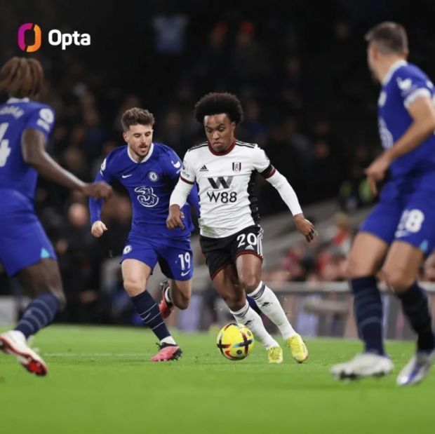 末节大梦初醒险些完成逆转，如何评价中国男篮今晚表现？（末节发力差点逆转，如何看中国男篮今晚的表现？）