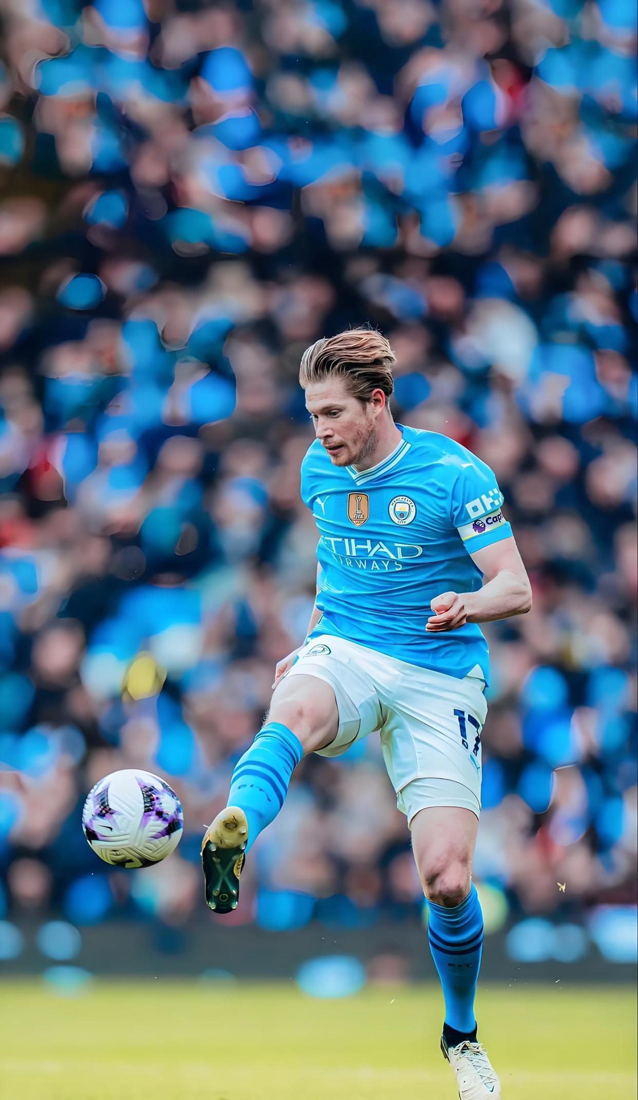 邮报：等纽卡敲定谢什科之后，利物浦才会重新报价伊萨克（邮报：纽卡若先签下谢什科，利物浦才会再次报价伊萨克）