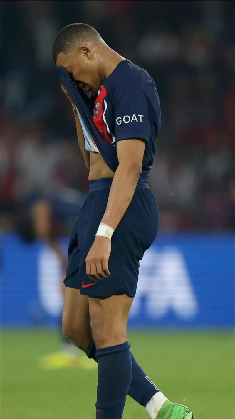 本赛季只代表皇马出场1次，西媒：卢宁进入国米视野（西媒：本季仅为皇马出战1场，卢宁已进入国米引援名单）